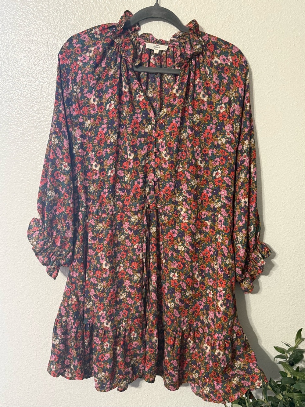 Entro Floral Ruffle Hem Mini Dress Size Large